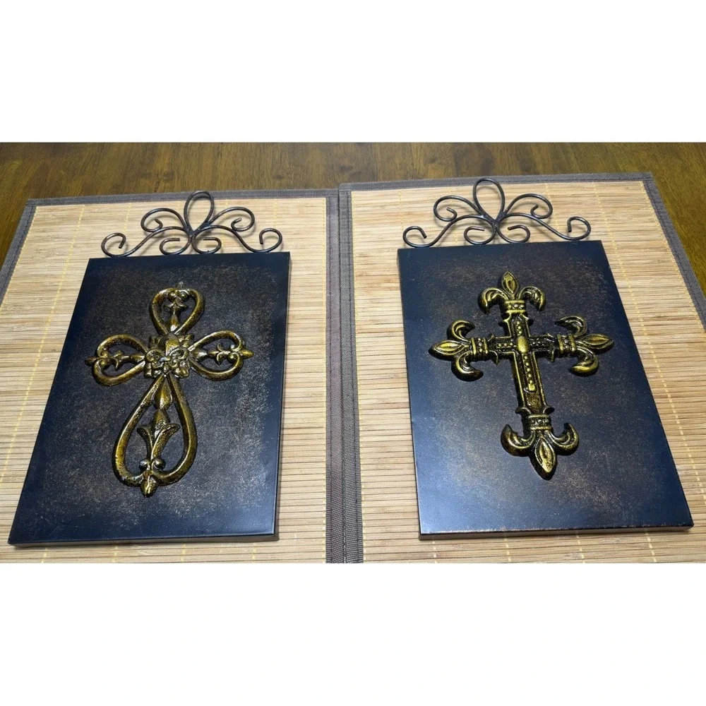 Gothic Glam 2 Piece Gothic Coquette bronze, And Gold Fleur-de-Lis Wall/Shelf Art